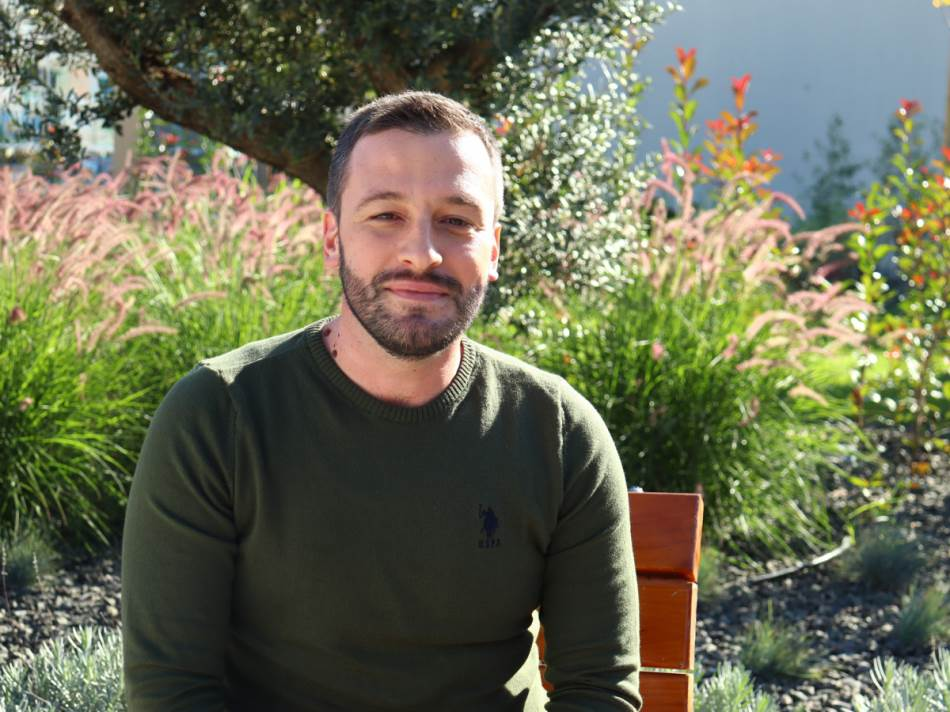 Mirovna pedagogija kao svrha, a ne samo cilj: Razgovor s Borisom Petrovićem